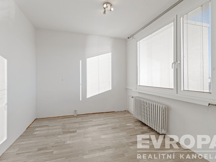 Квартира 4+1 на продаж, 76 м² (11 з 16)
