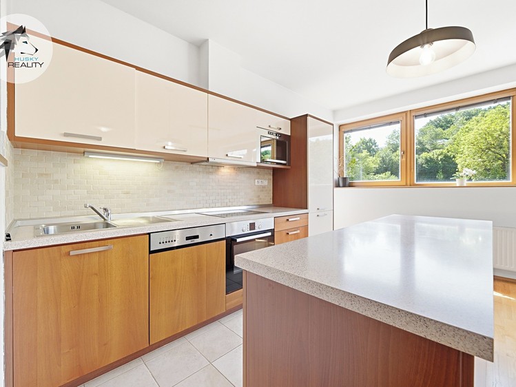 Квартира 3+kk на продаж, 89 м² (15 з 37)