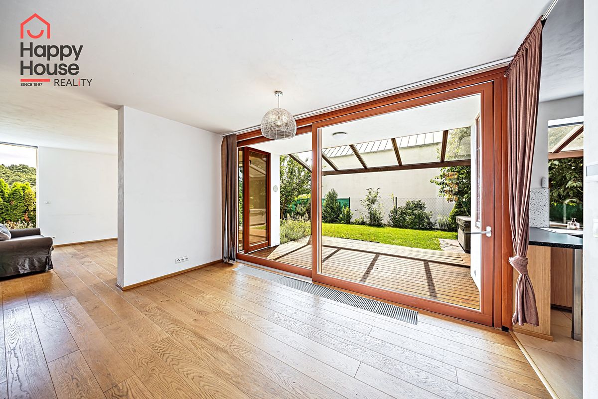 Pronájem rodinného domu 200 m², pozemek 408 m² – fotografie 5