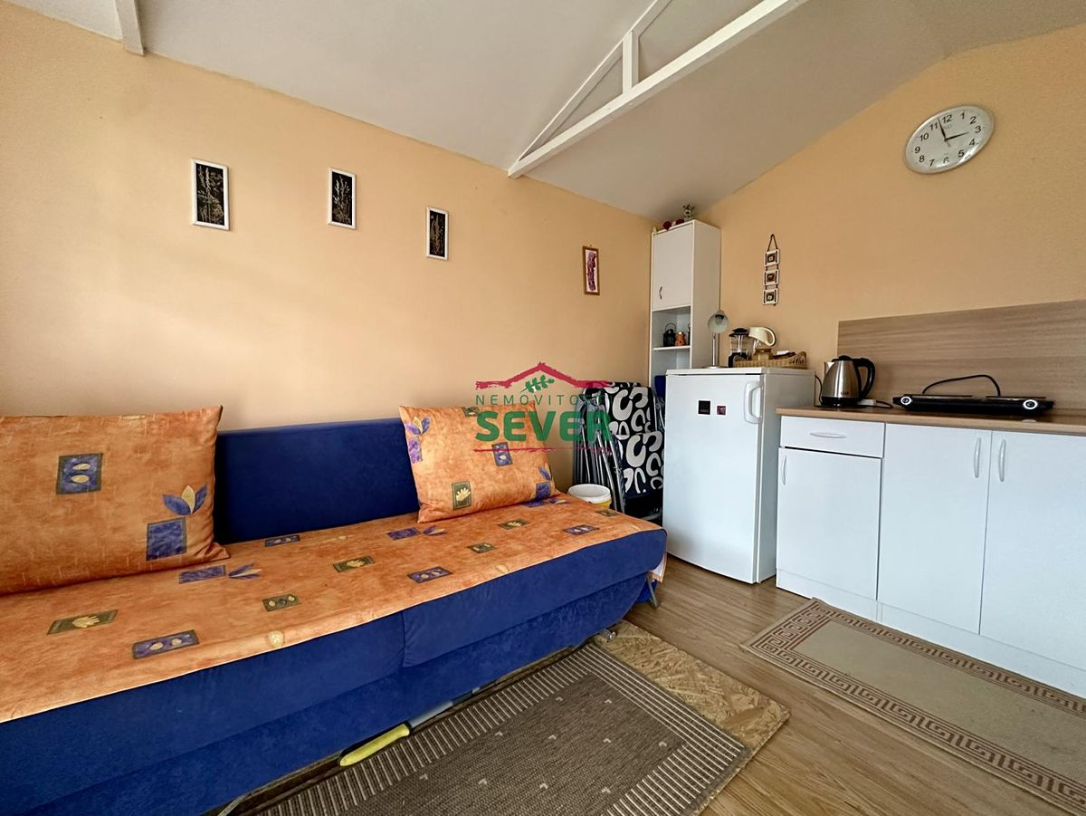 Prodej zahrady 930 m² – fotografie 2