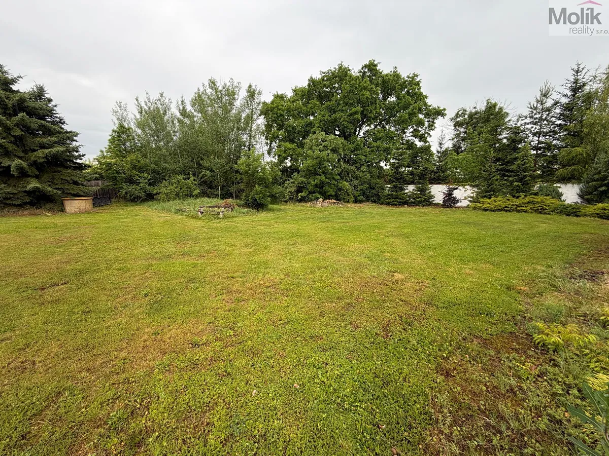 Prodej stavebního pozemku 1456 m²
