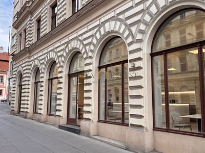 Pronájem obchodního prostoru 179 m²