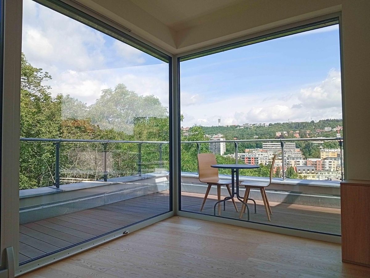 Pronájem bytu 2+kk 60 m² – fotografie 4