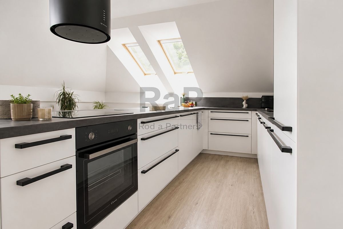 Prodej bytu 3+kk 94 m² – fotografie 2