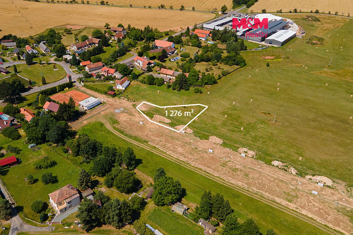 Prodej stavebního pozemku 1276 m²