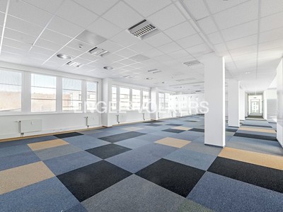 Gewerbefläche zur Miete, 454 m² (2 von 11)