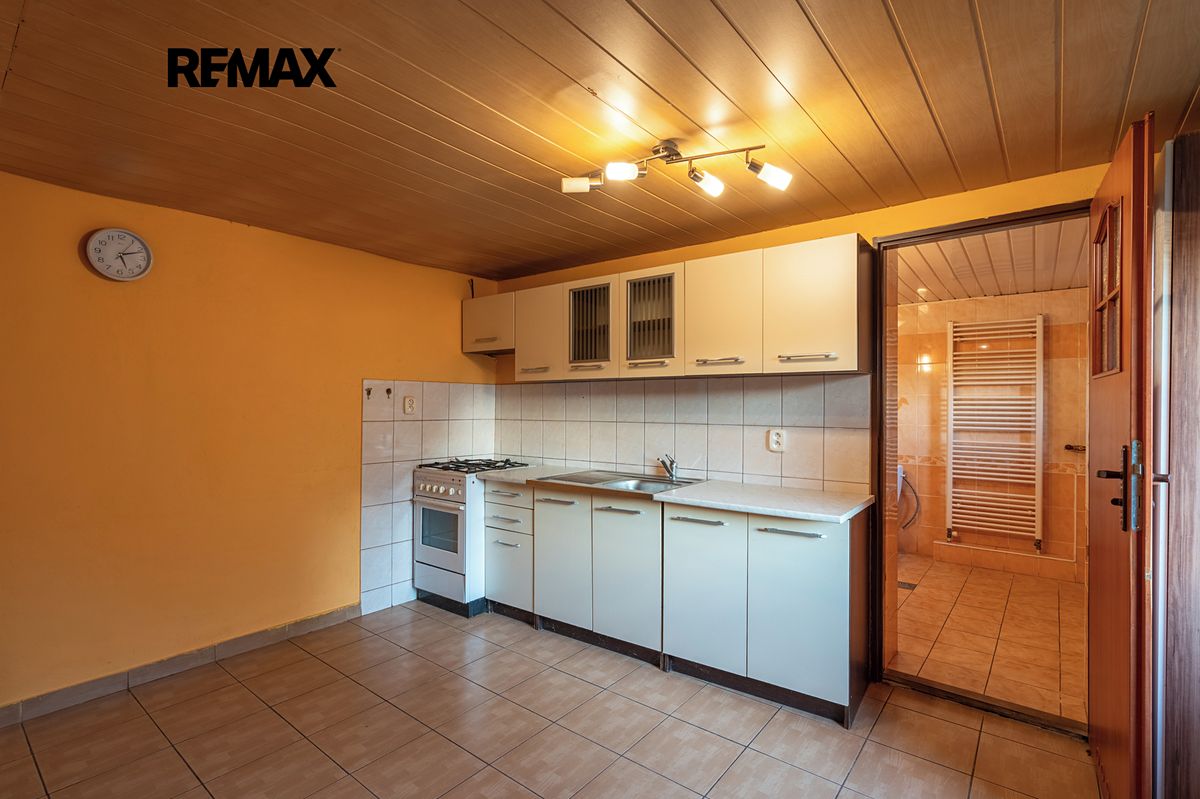 Prodej rodinného domu 90 m², pozemek 314 m² – fotografie 3