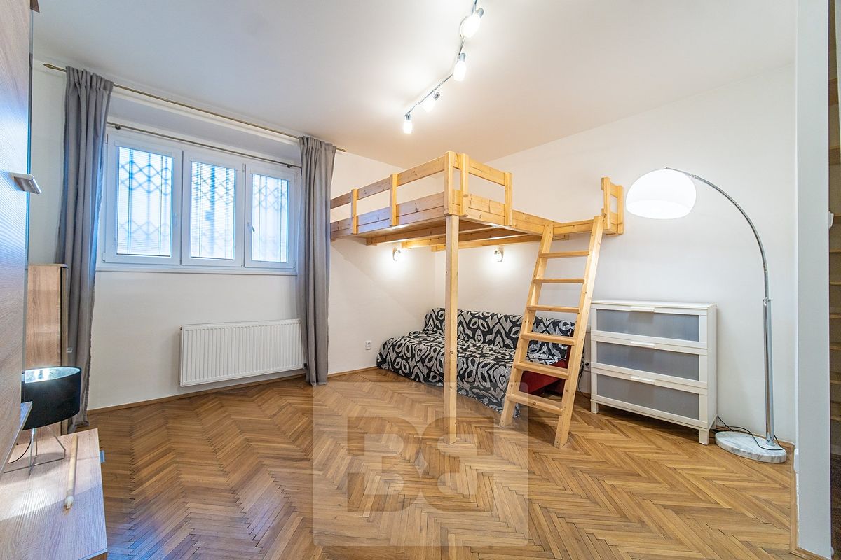 Pronájem bytu 1+1 29 m²