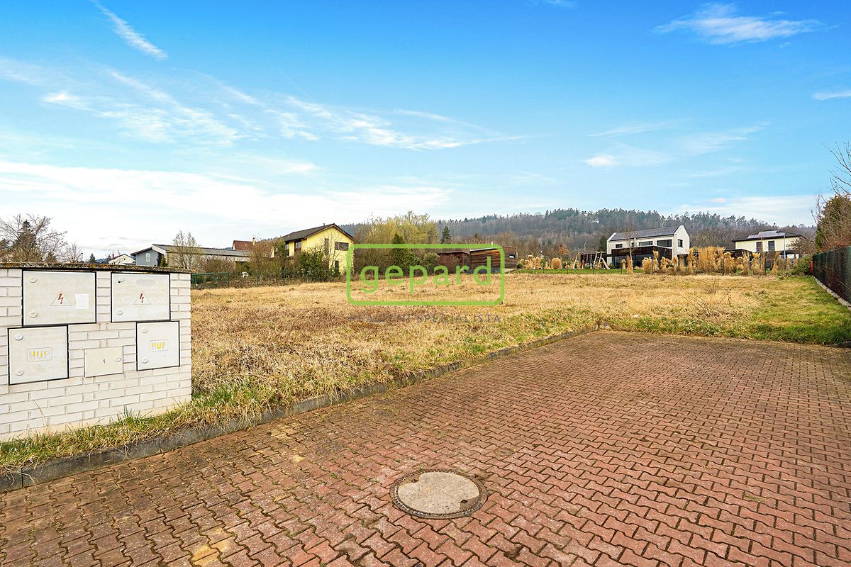 Prodej stavebního pozemku 1653 m² – fotografie 5