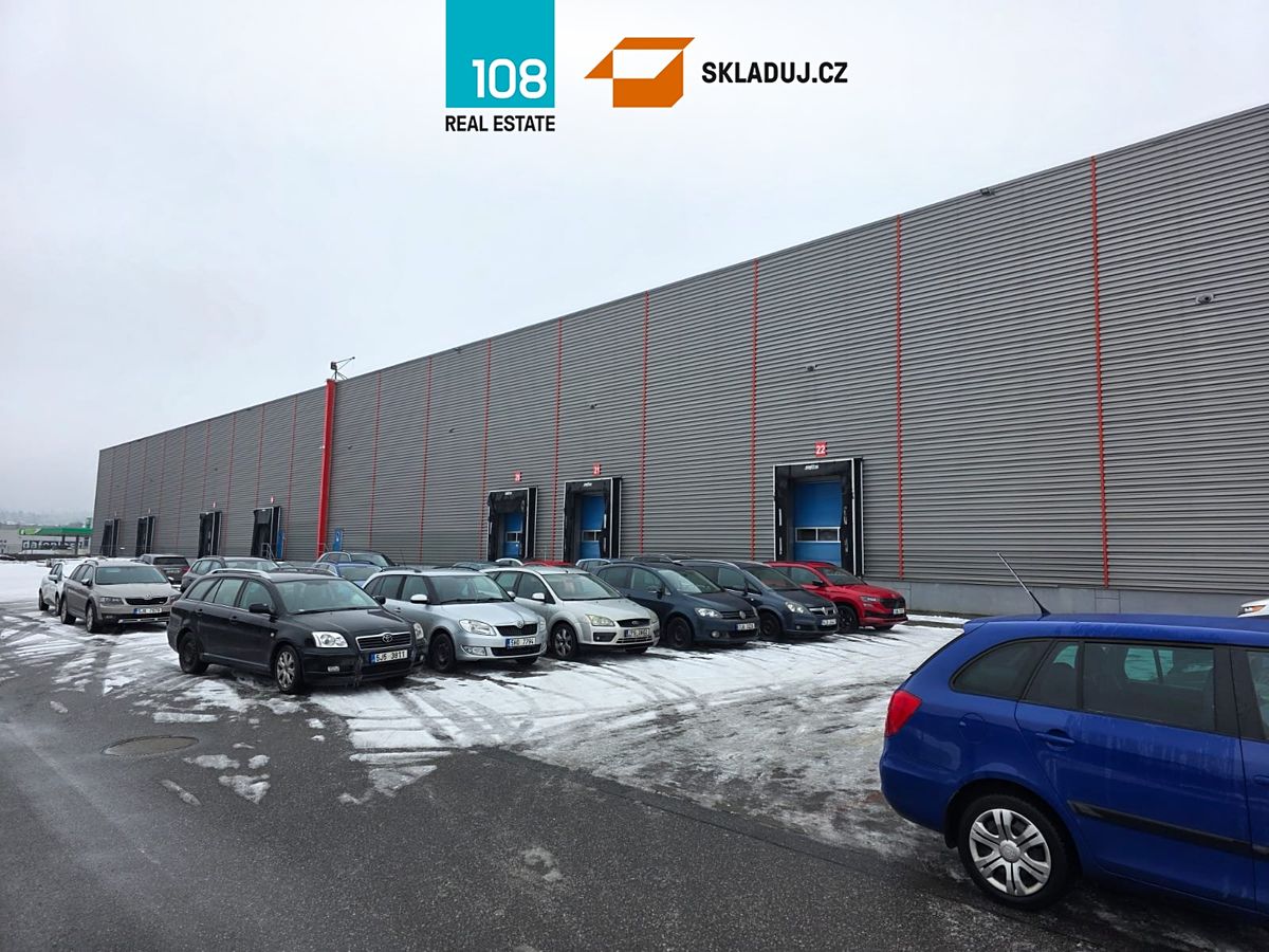 Pronájem skladového prostoru 2996 m² – fotografie 2