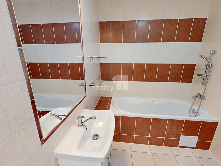 Wohnung 3+kk zum Kauf, 67 m² (8 von 17)