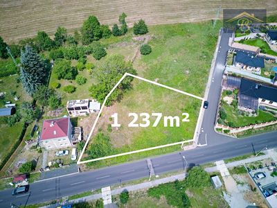 Prodej stavebního pozemku 1237 m²