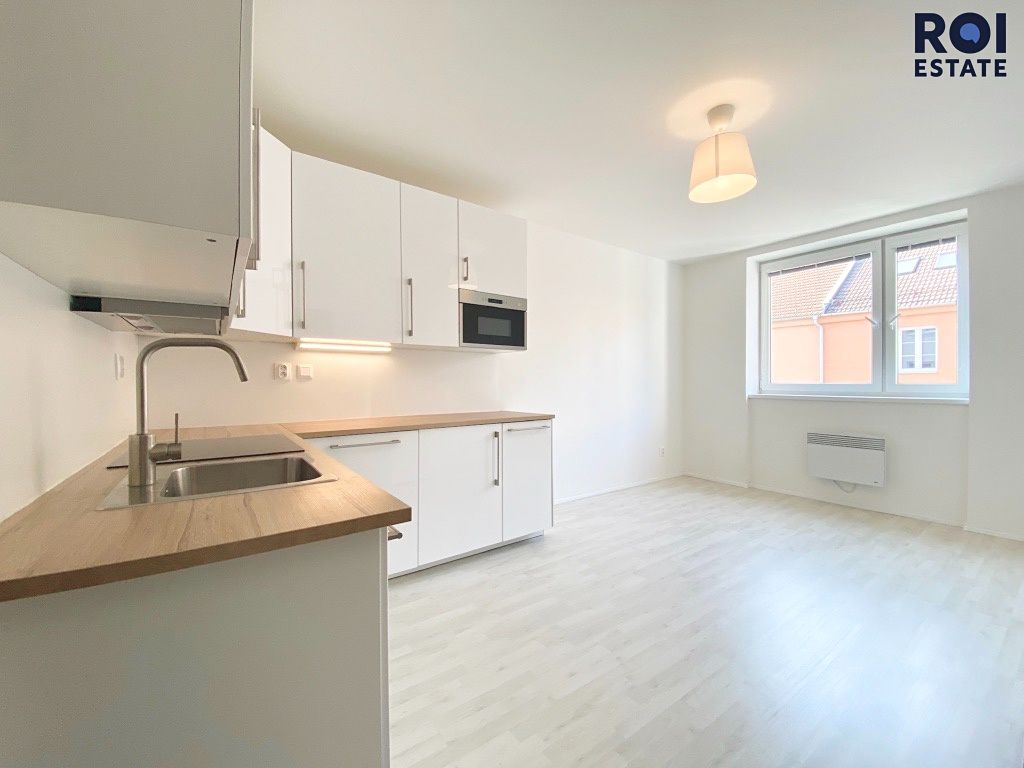 Pronájem bytu 3+kk 60 m²