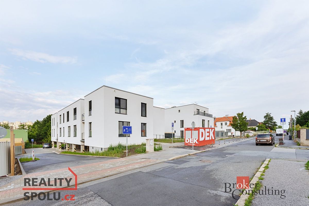 Pronájem bytu 2+kk 44 m²