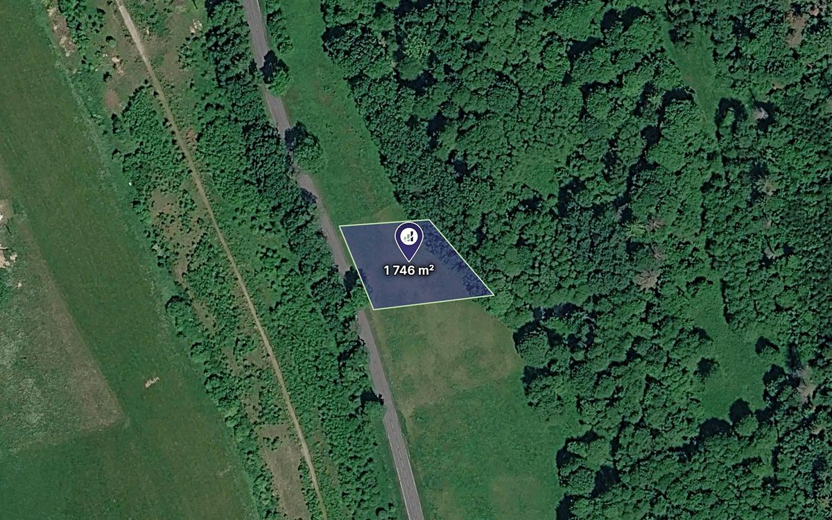 Prodej stavebního pozemku 1746 m²