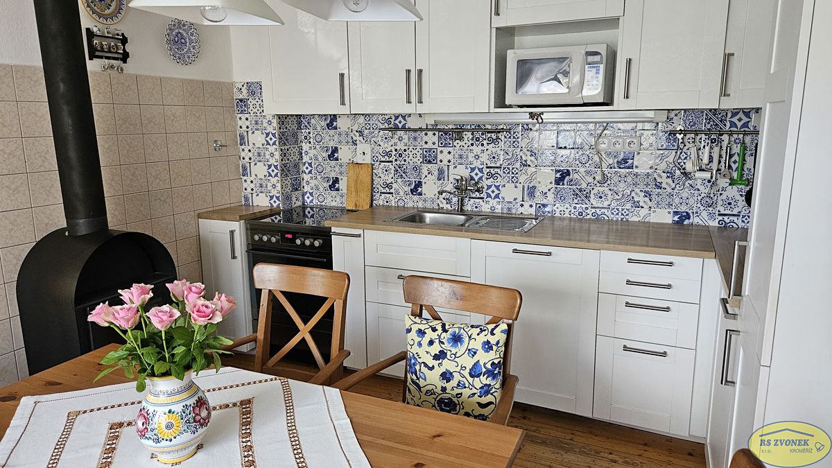 Prodej rodinného domu 105 m², pozemek 358 m² – fotografie 3