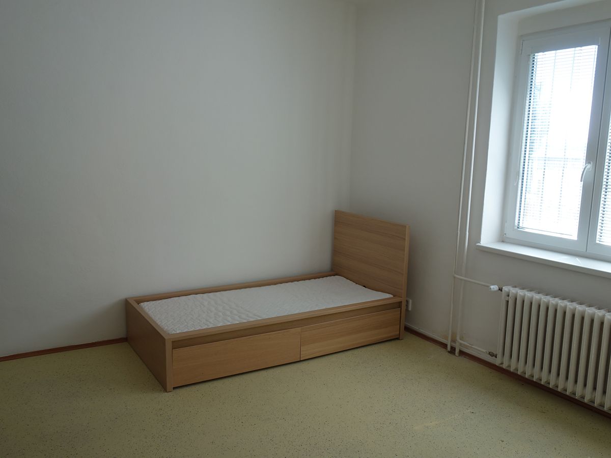 Pronájem bytu 1+kk 34 m² – fotografie 2