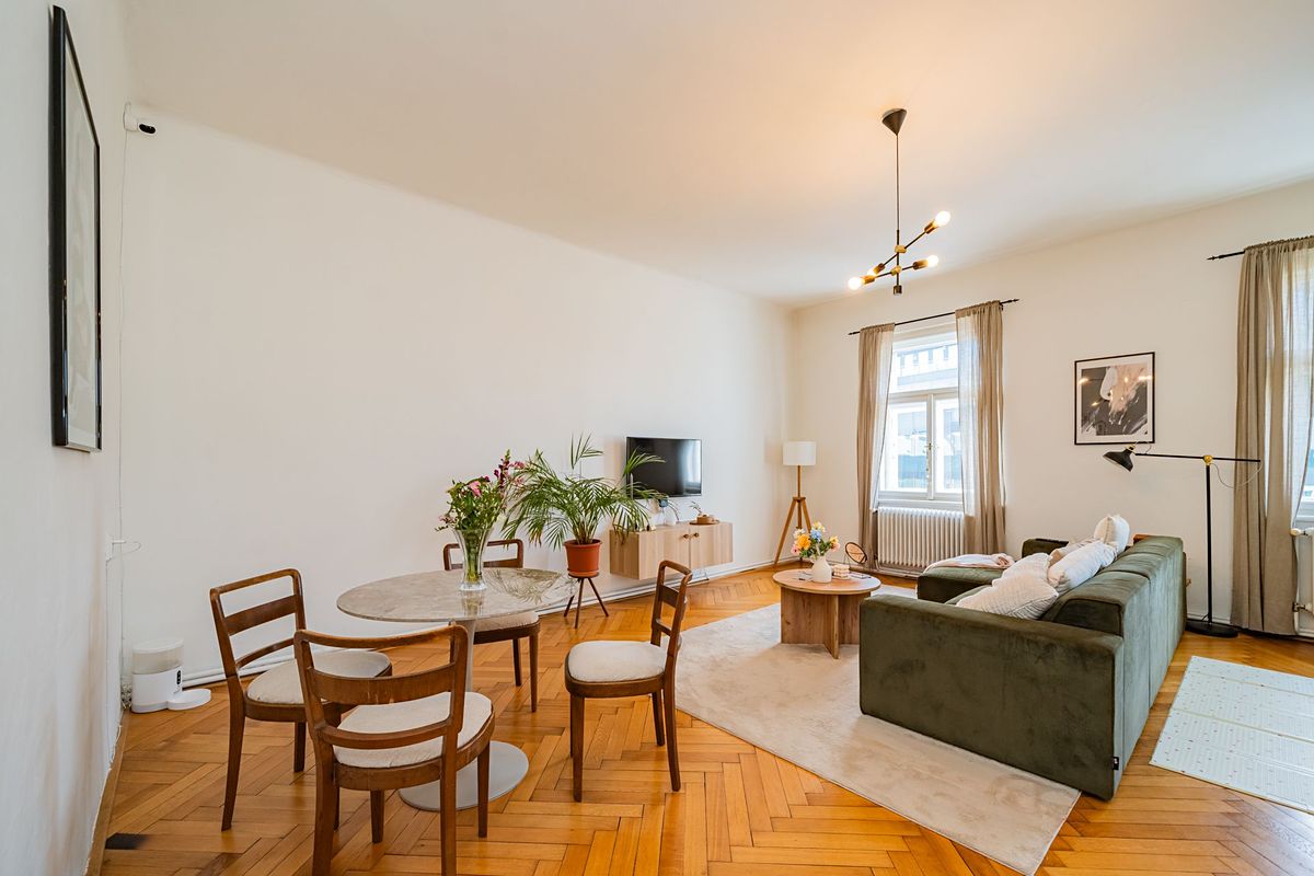 Pronájem bytu 3+1 116 m² – fotografie 2