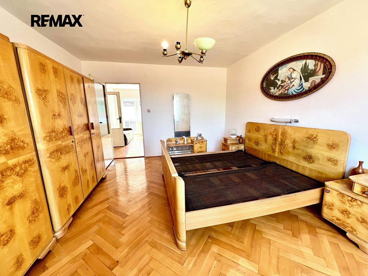Prodej rodinného domu 150 m², pozemek 1031 m² – fotografie 4