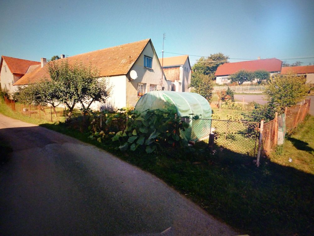 Prodej rodinného domu 166 m², pozemek 1357 m² – fotografie 2