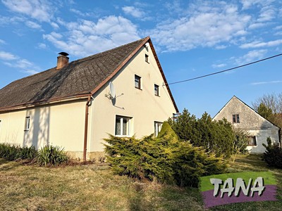 Prodej  rodinného domu 114 m², pozemek 3 582 m²