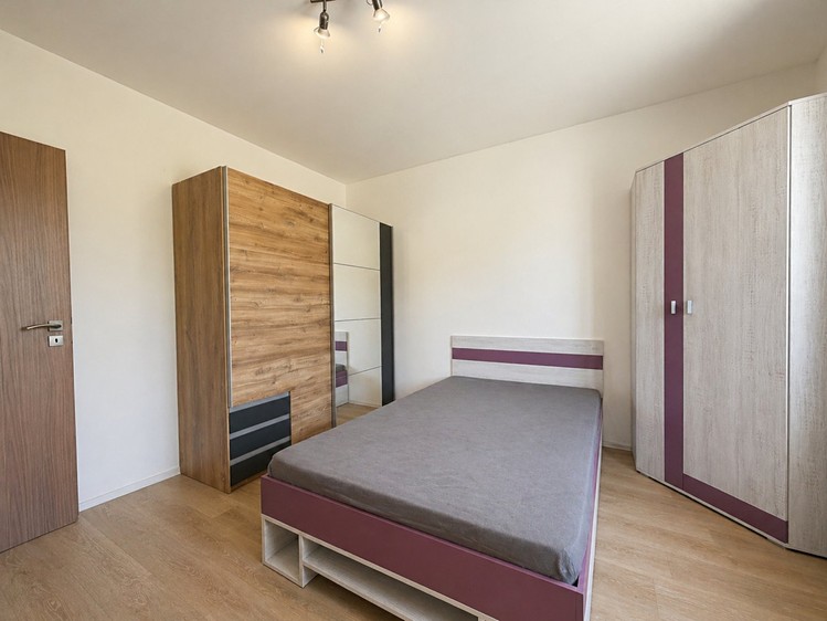 Будинок на продаж, 192 м² (7 з 35)
