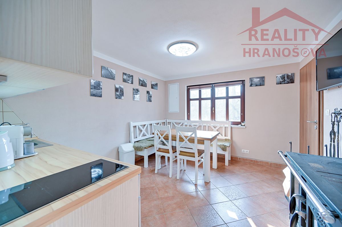 Prodej rodinného domu 80 m², pozemek 513 m² – fotografie 4