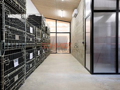 Prodej obchodního prostoru 146 m²
