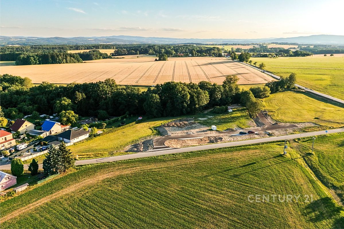 Prodej stavebního pozemku 2918 m²