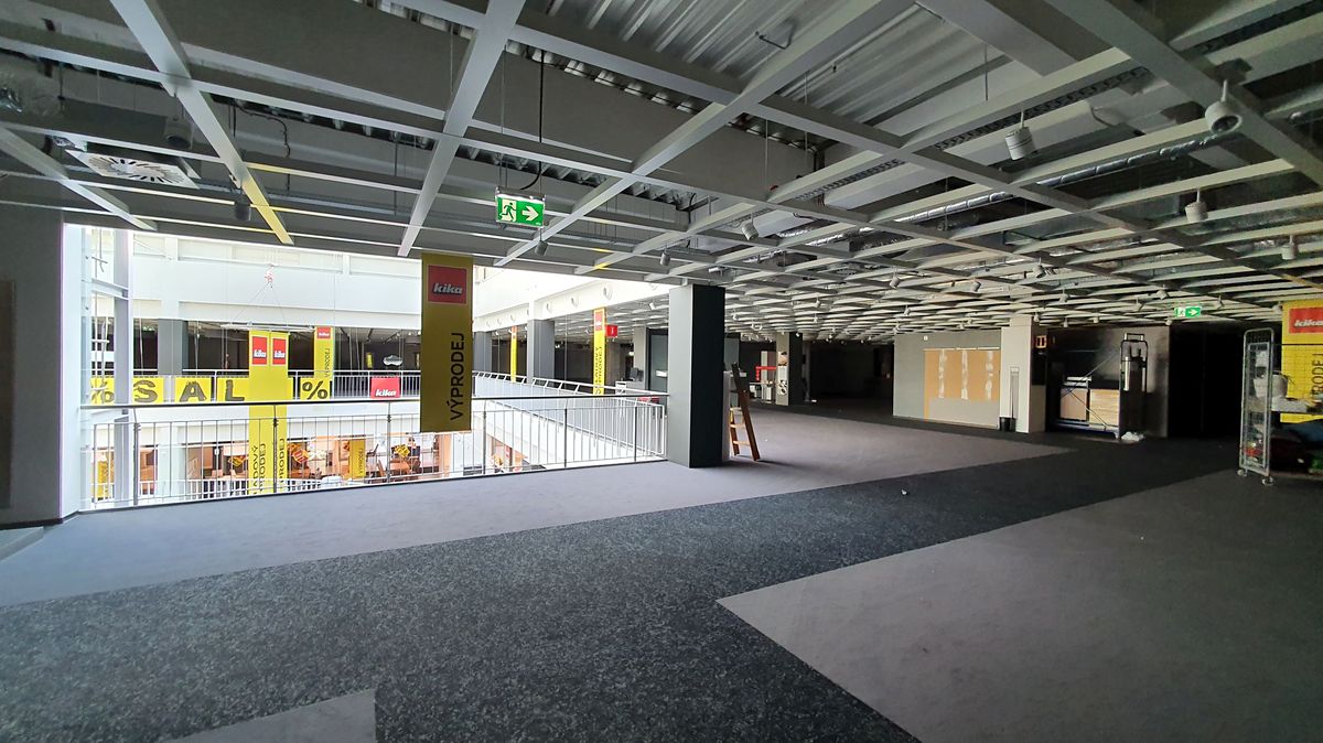 Pronájem skladového prostoru 850 m² – fotografie 2