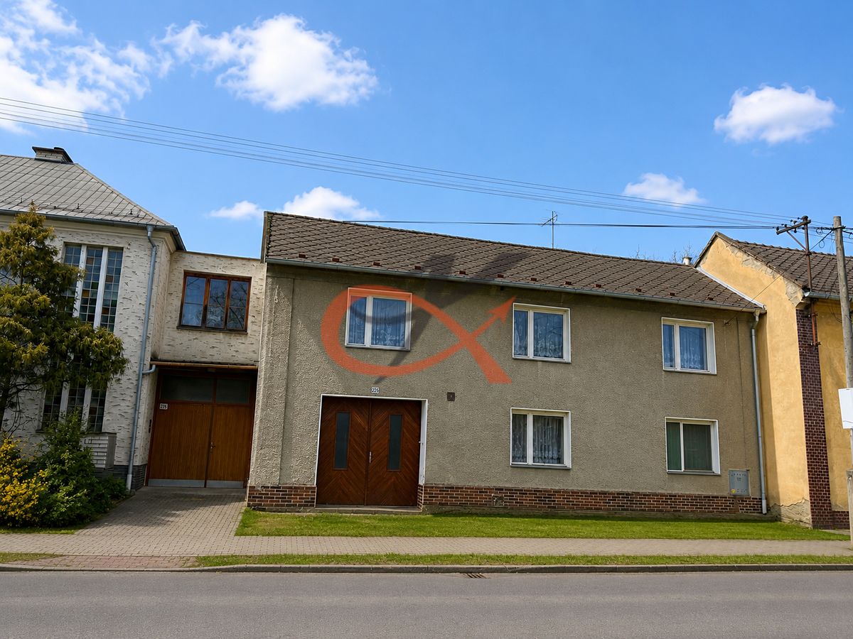 Prodej rodinného domu 121 m², pozemek 1753 m² – fotografie 2