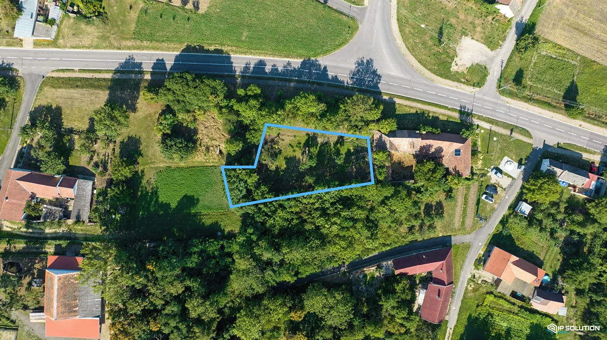 Prodej stavebního pozemku 776 m²