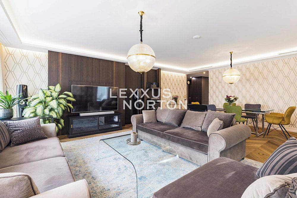 Pronájem bytu 5+1 163 m²