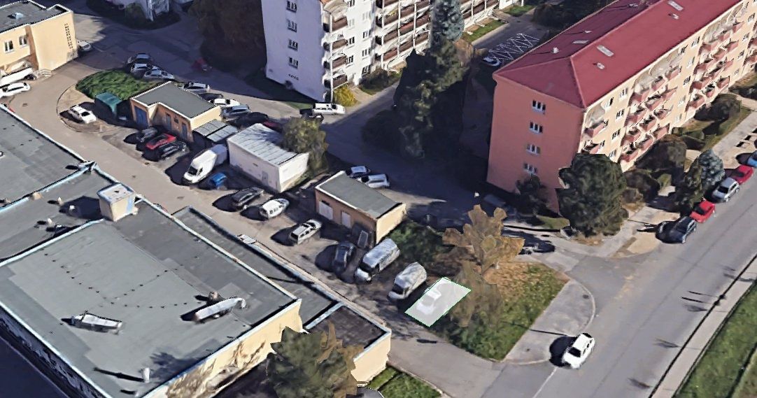 Pronájem garážového stání 13 m² – fotografie 3