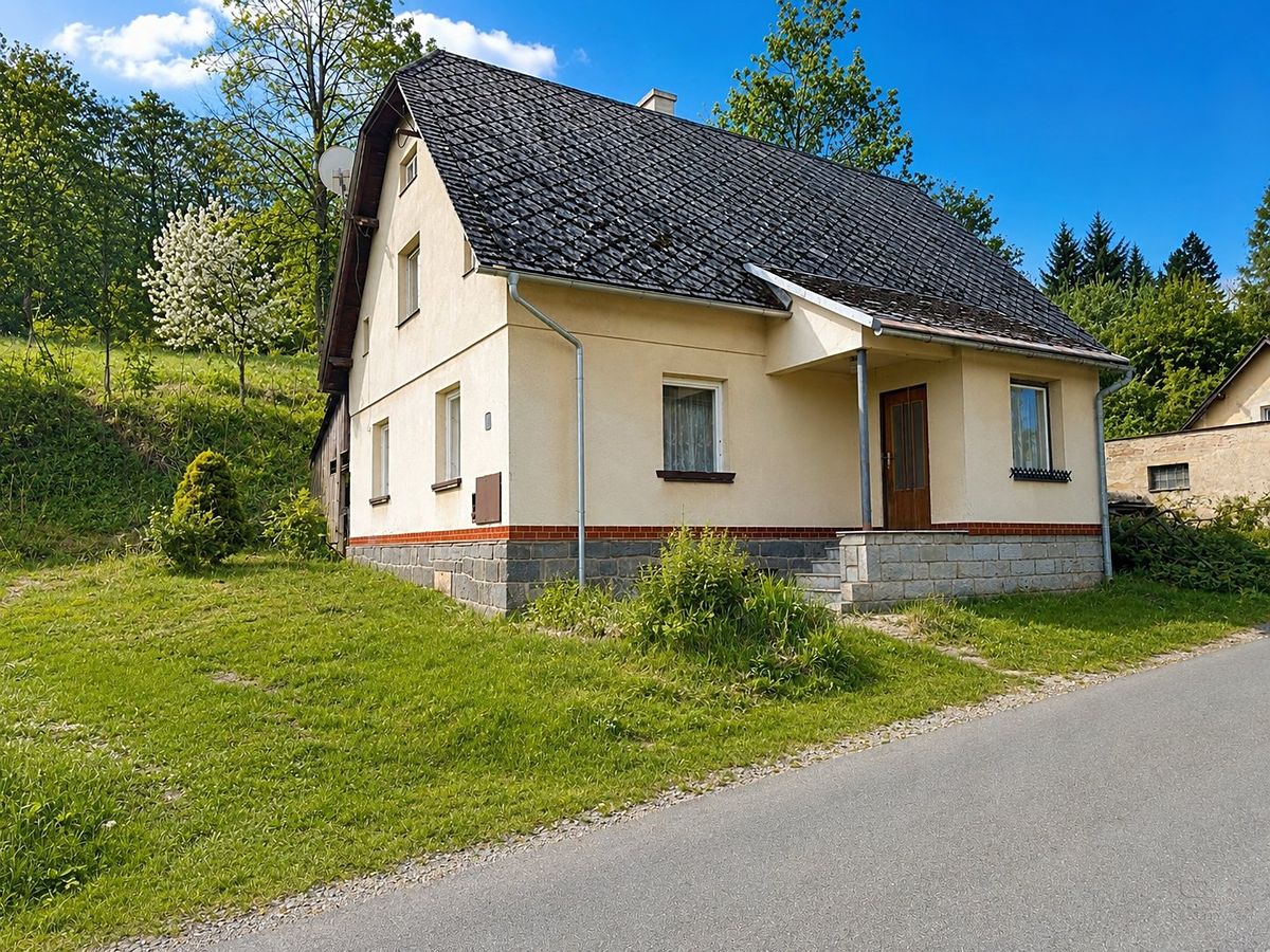Prodej rodinného domu 120 m², pozemek 452 m² – fotografie 2