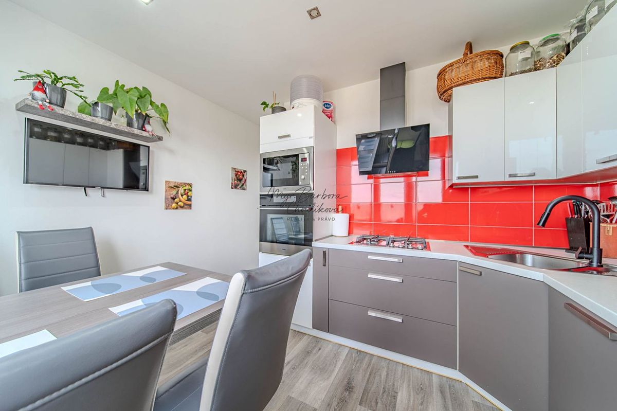 Prodej bytu 3+1 74 m² – fotografie 3