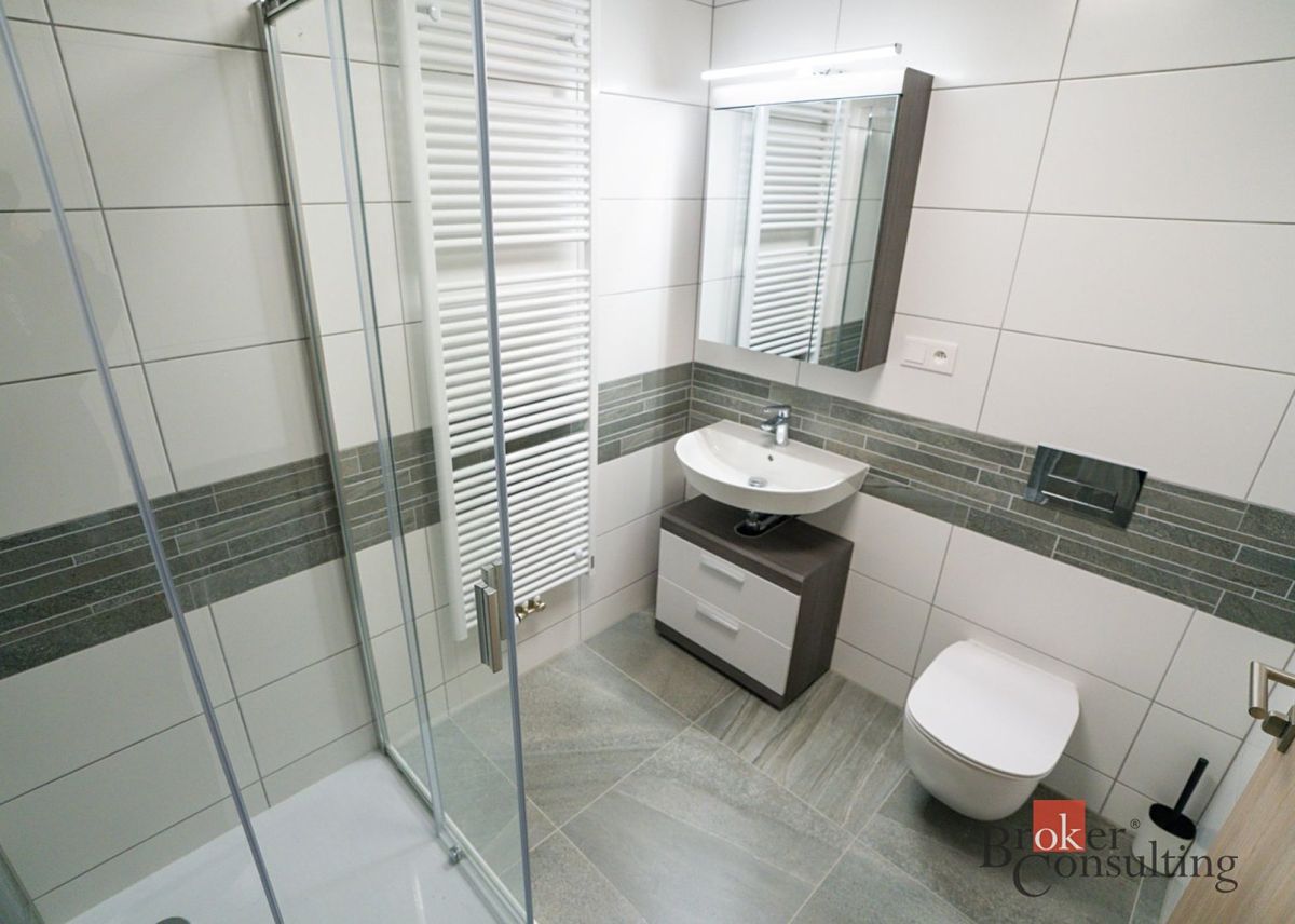 Pronájem bytu 1+kk 31 m² – fotografie 3