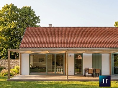 Prodej  stavebního pozemku 1 201 m²