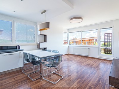 Pronájem bytu 3+kk 70 m²