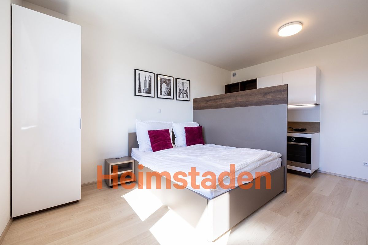 Pronájem bytu 1+kk 27 m²