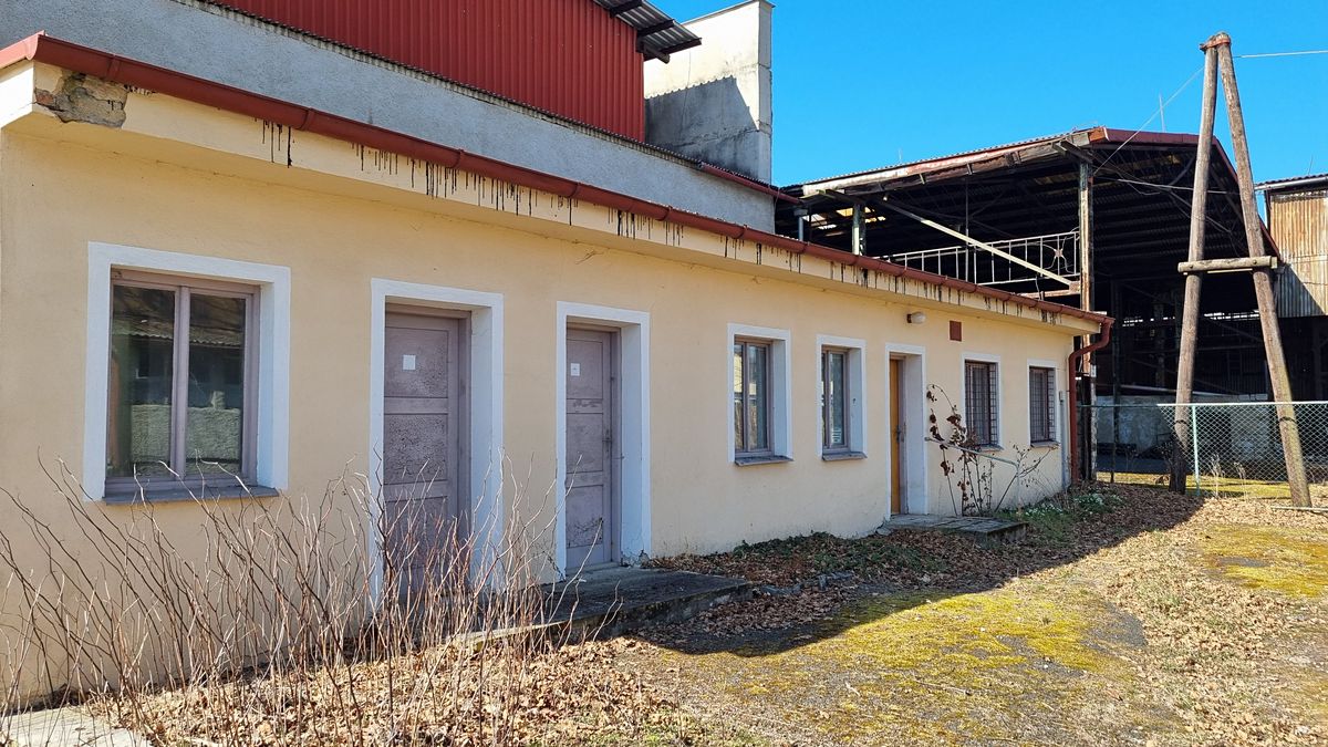 Prodej skladového prostoru 18200 m² – fotografie 3