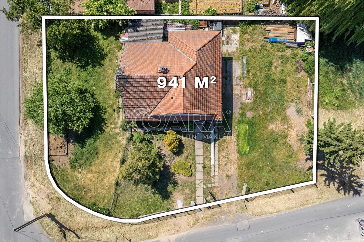 Prodej rodinného domu 274 m², pozemek 941 m² – fotografie 5