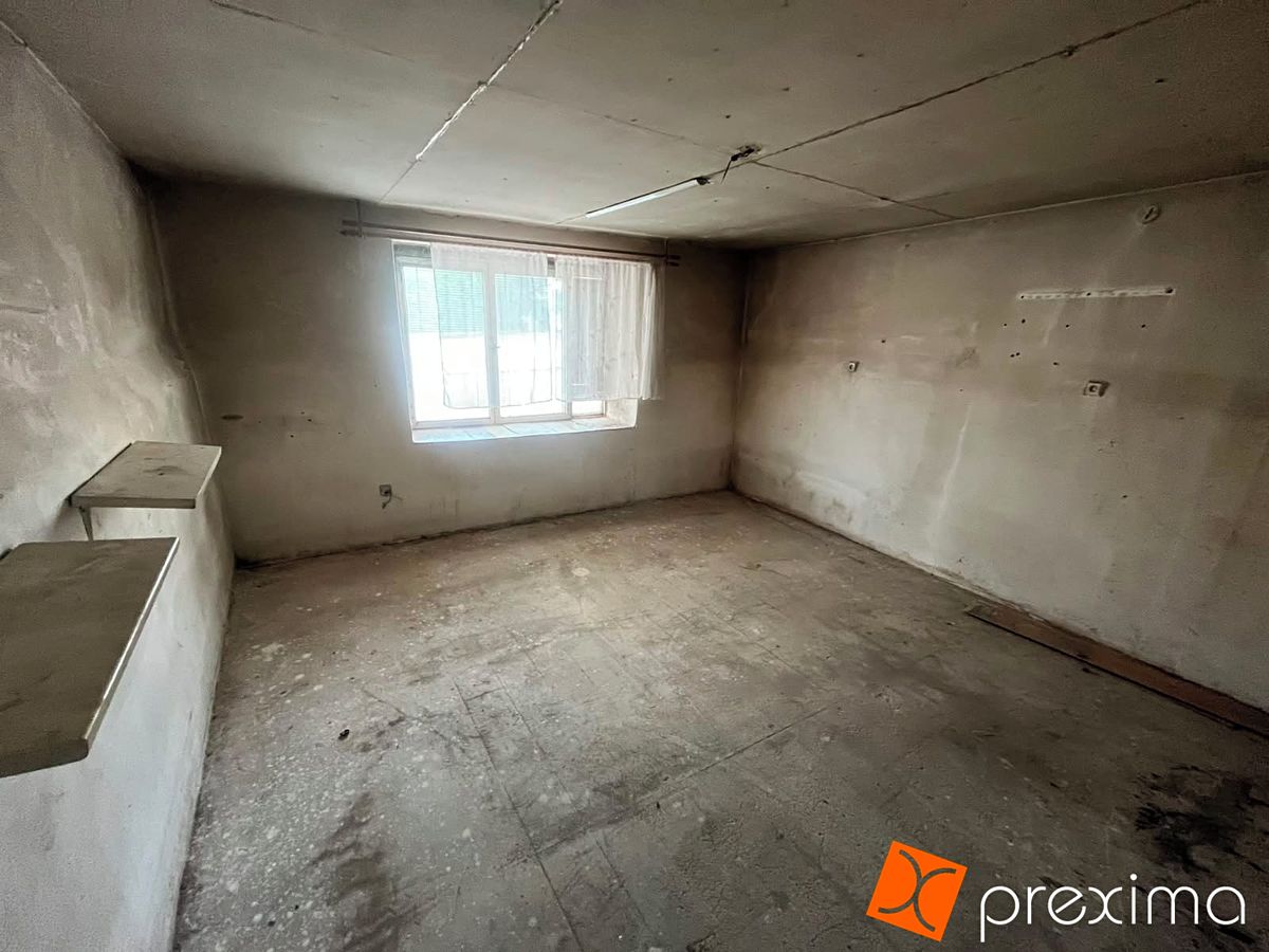 Prodej rodinného domu 145 m², pozemek 137 m² – fotografie 2