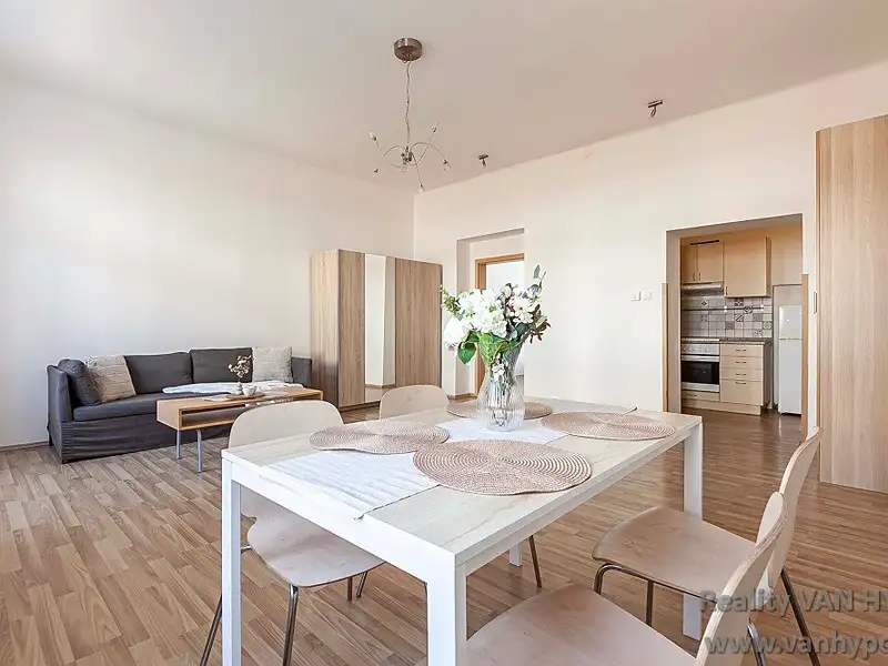 Prodej bytu 2+kk 53 m², Praha – náhled fotky 1