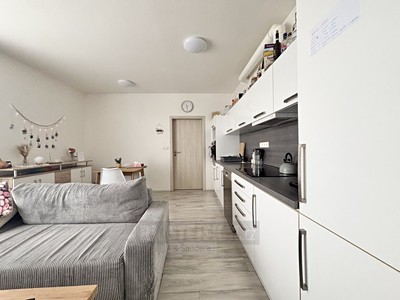 Pronájem bytu 3+kk 76 m²
