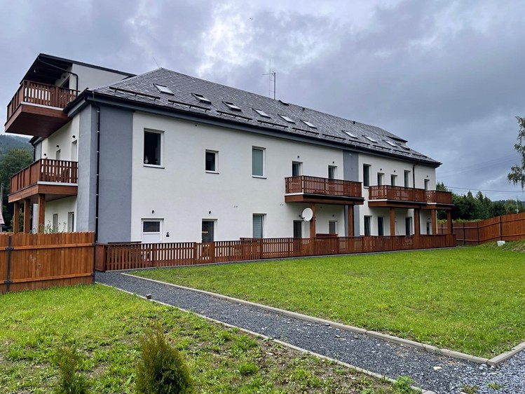 Prodej bytu 3+kk, 69 m² (1 z 15)