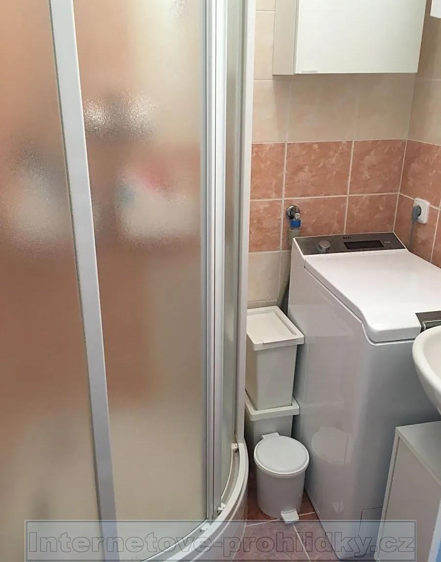 Pronájem bytu 2+kk 44 m²