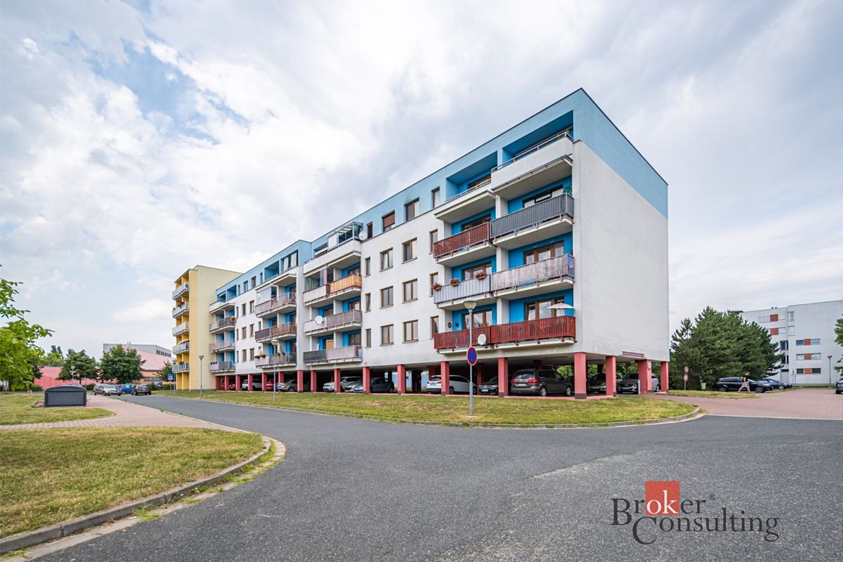 Pronájem bytu 3+kk 89 m²