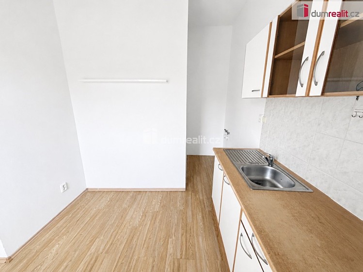 Квартира 2+kk в оренду, 50 м² (11 з 12)
