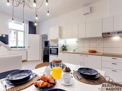 Pronájem bytu 3+kk 71 m²